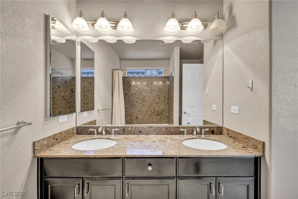 8222 Sorrel, Las Vegas, NV 89139