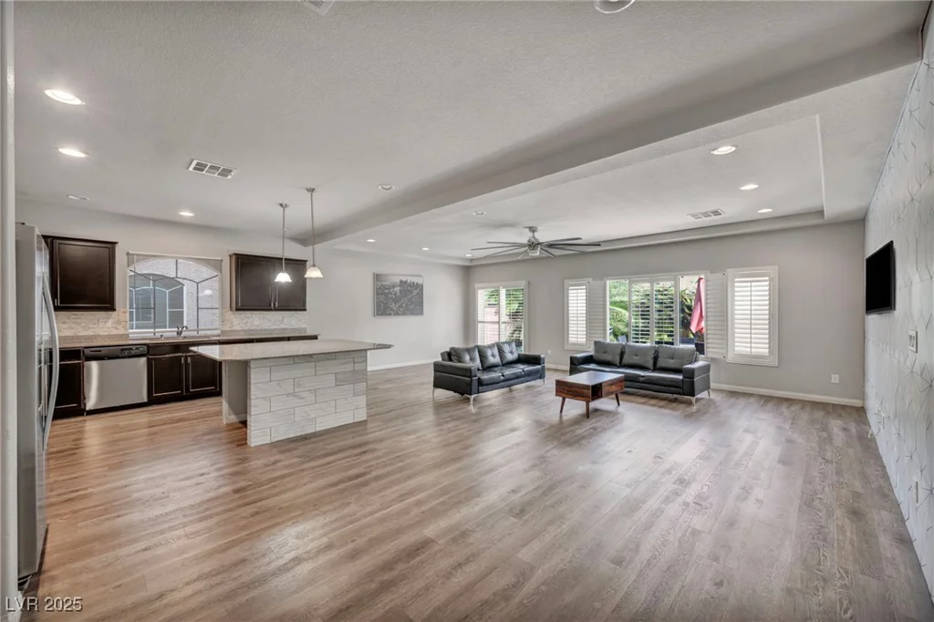8222 Sorrel, Las Vegas, NV 89139