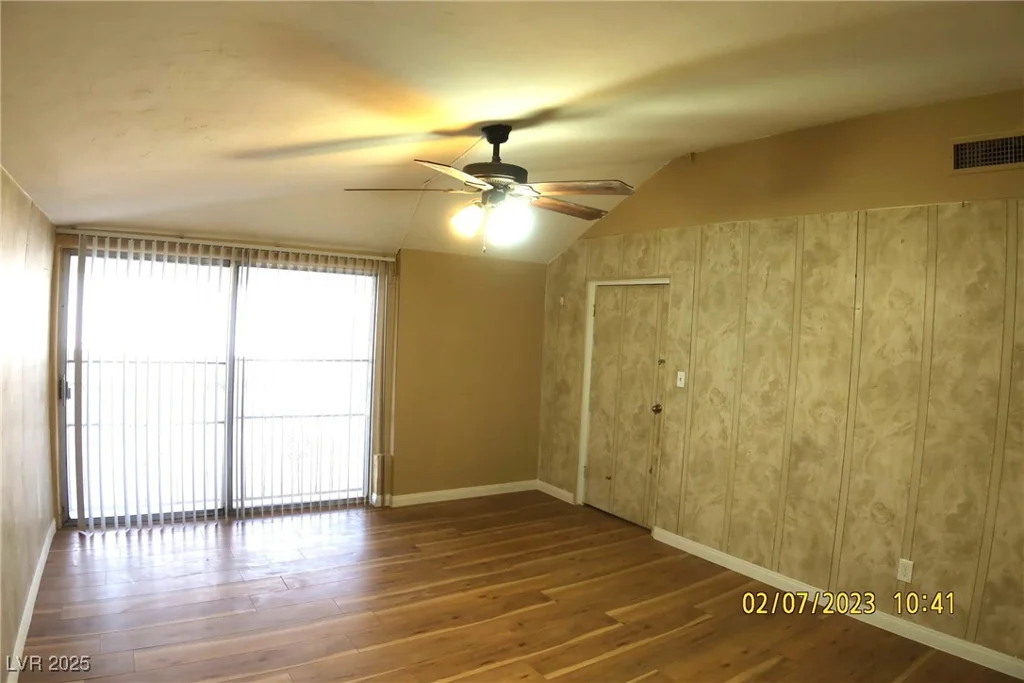 10 Bonanza, Las Vegas, NV 89101
