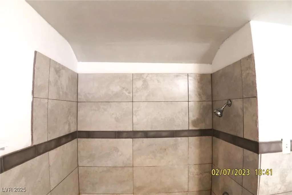 10 Bonanza, Las Vegas, NV 89101
