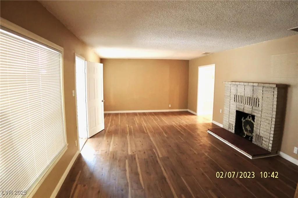 10 Bonanza, Las Vegas, NV 89101