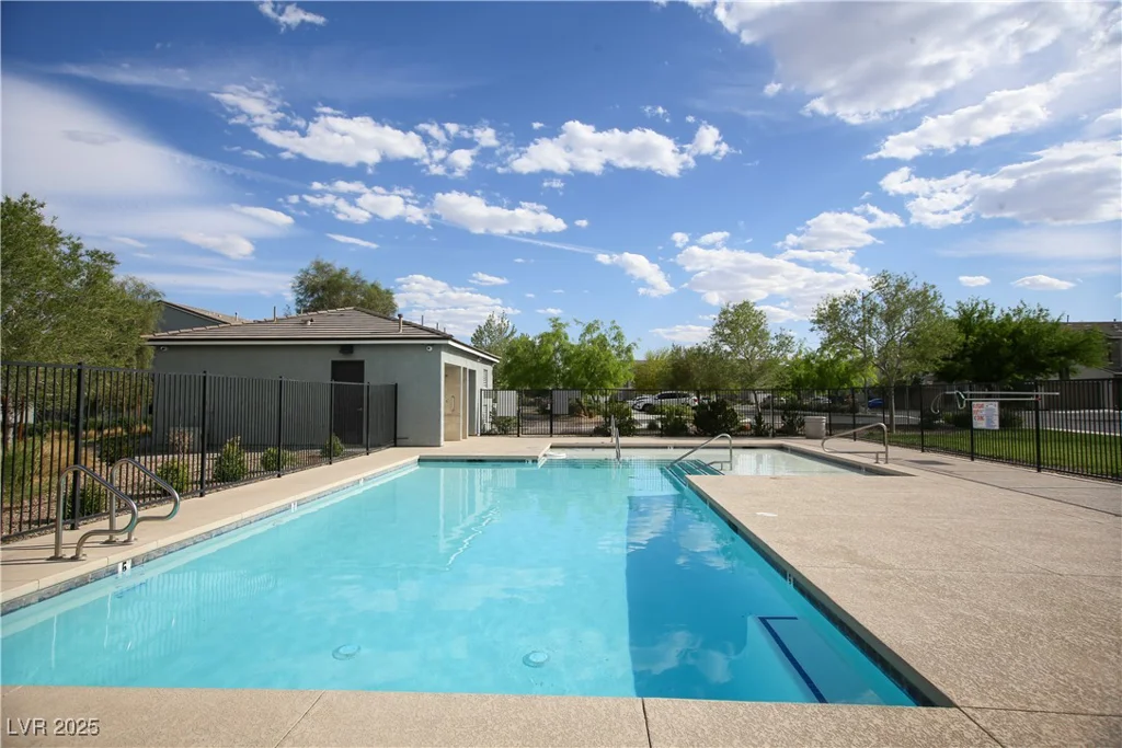 4465 Shimmering Skies, North Las Vegas, NV 89031