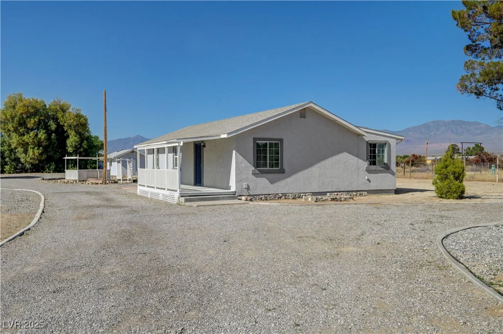 1450 Fern, Pahrump, NV 89060