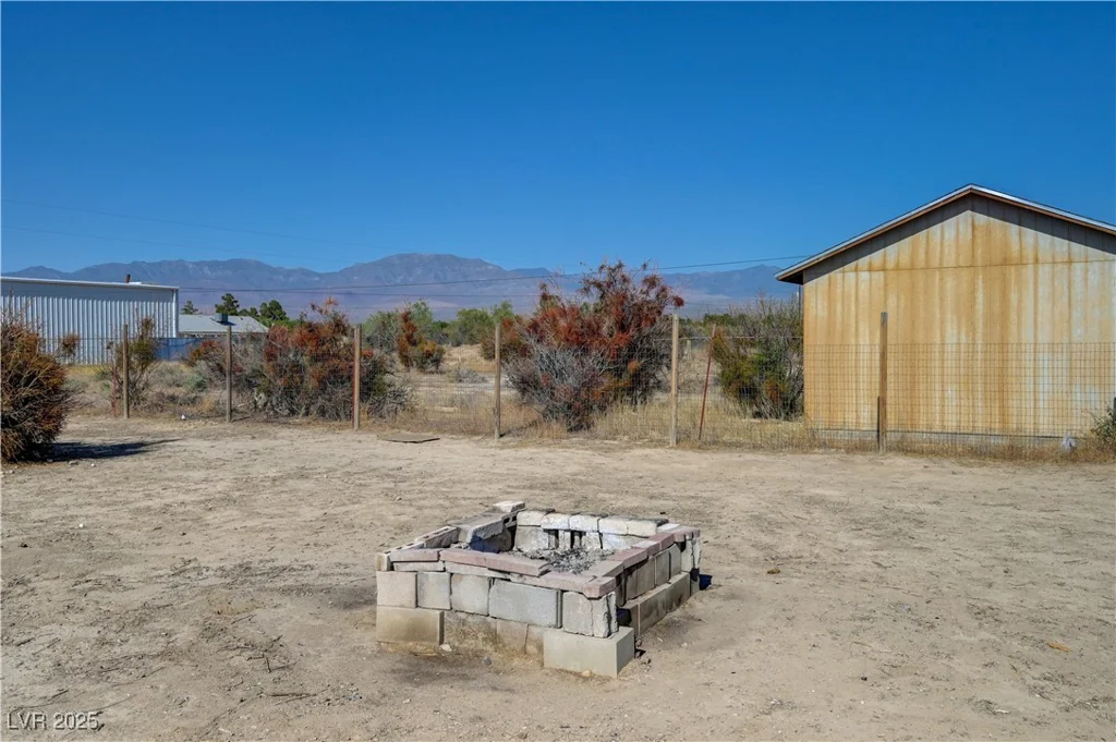 1450 Fern, Pahrump, NV 89060