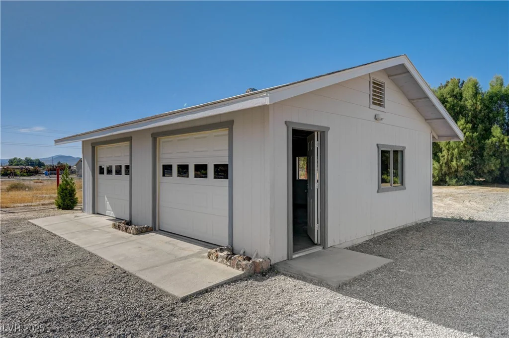 1450 Fern, Pahrump, NV 89060