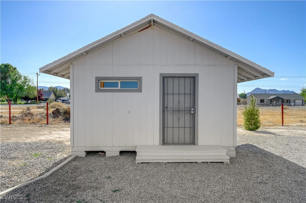 1450 Fern, Pahrump, NV 89060