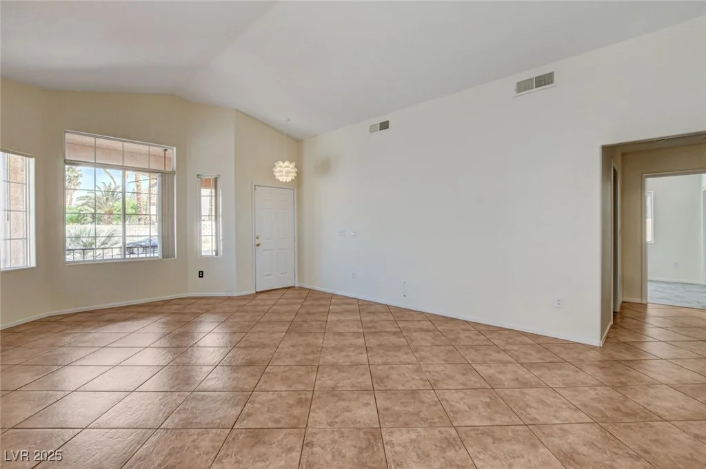 9530 Redstar, Las Vegas, NV 89123