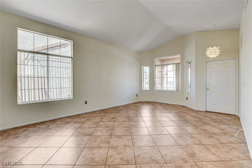 9530 Redstar, Las Vegas, NV 89123
