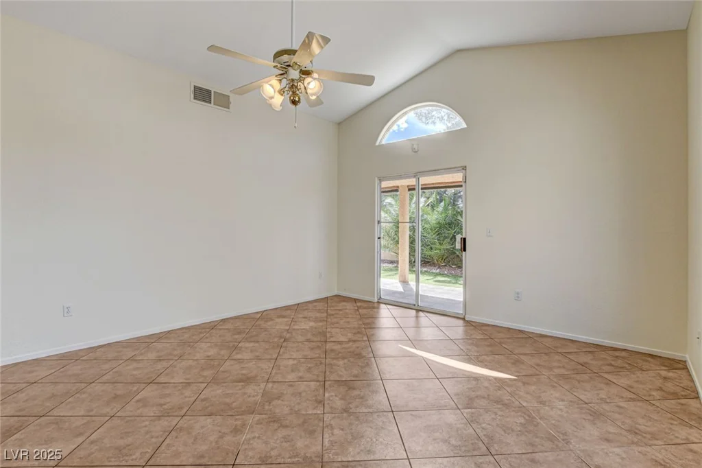 9530 Redstar, Las Vegas, NV 89123