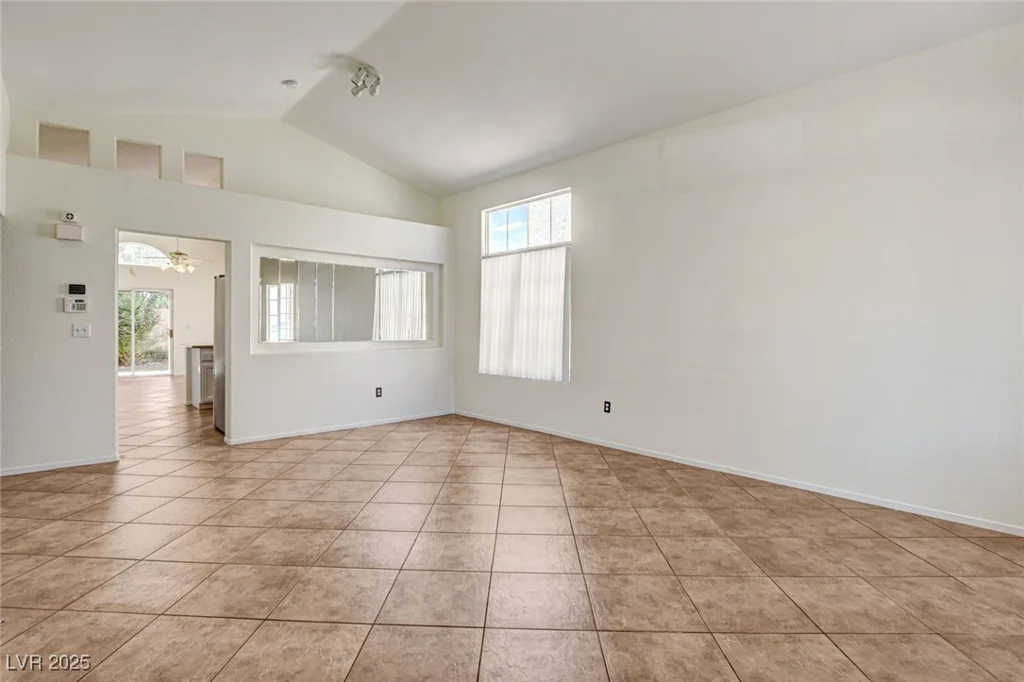 9530 Redstar, Las Vegas, NV 89123