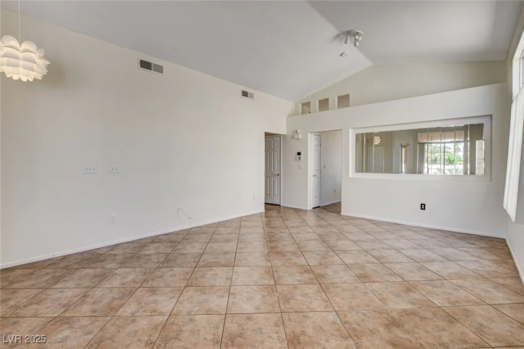 9530 Redstar, Las Vegas, NV 89123