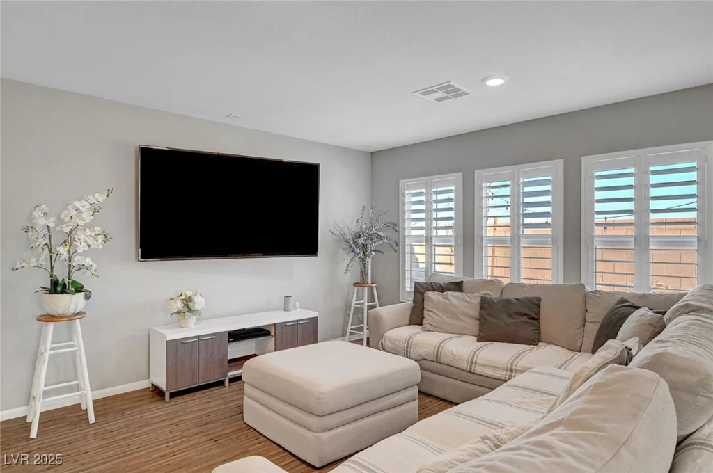7870 Formitch, Las Vegas, NV 89166