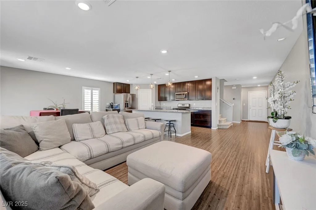 7870 Formitch, Las Vegas, NV 89166