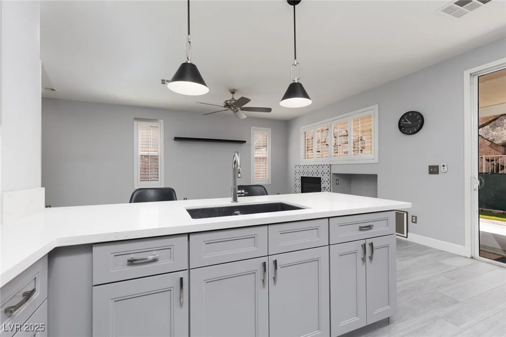 689 Principle Point, Henderson, NV 89012