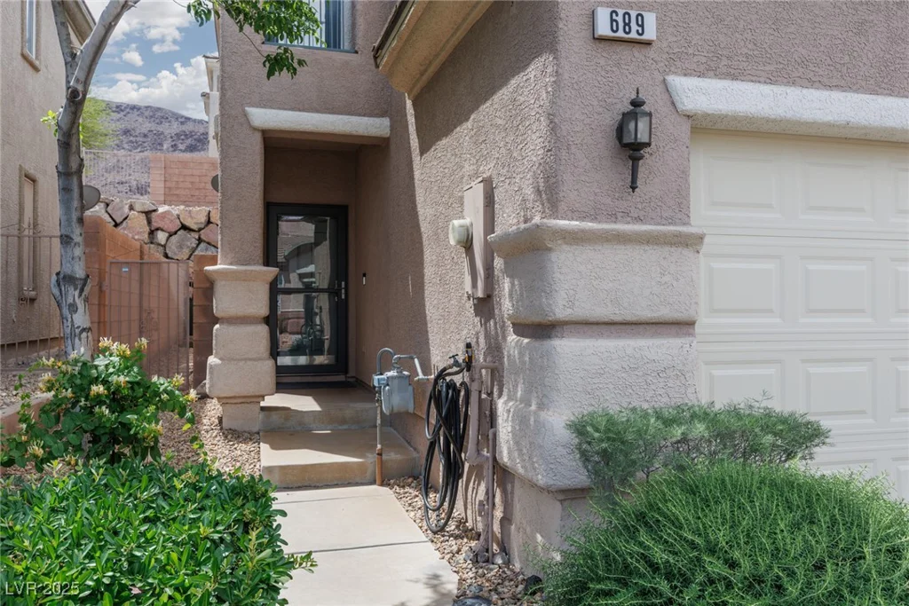 689 Principle Point, Henderson, NV 89012