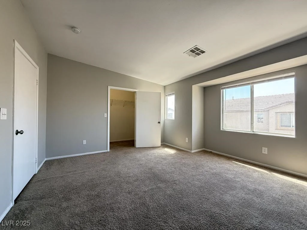 2105 William Holden, Las Vegas, NV 89142