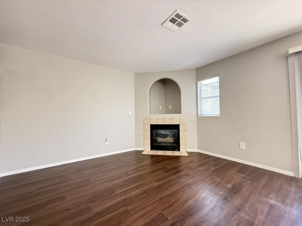 2105 William Holden, Las Vegas, NV 89142