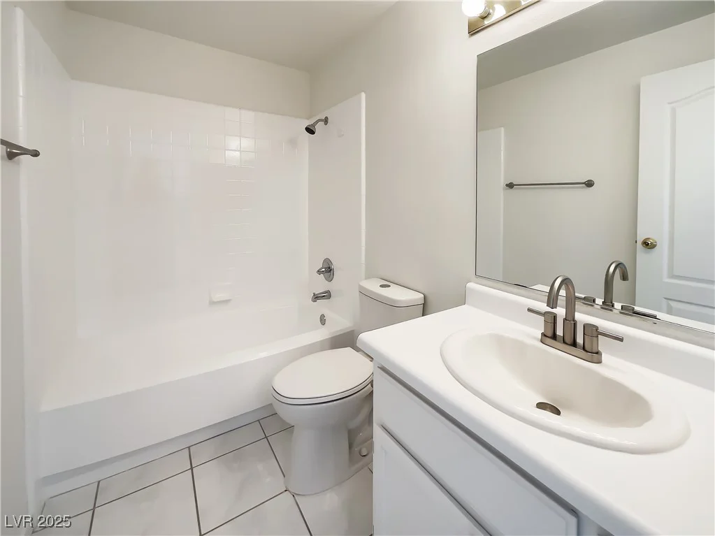 676 Covina, Henderson, NV 89002