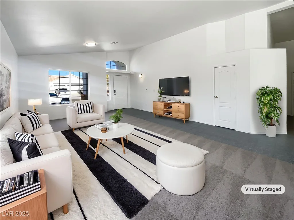 676 Covina, Henderson, NV 89002