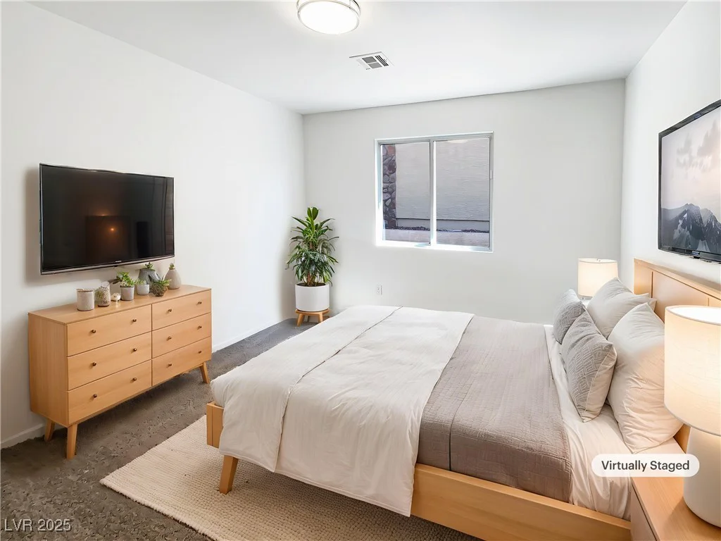 676 Covina, Henderson, NV 89002