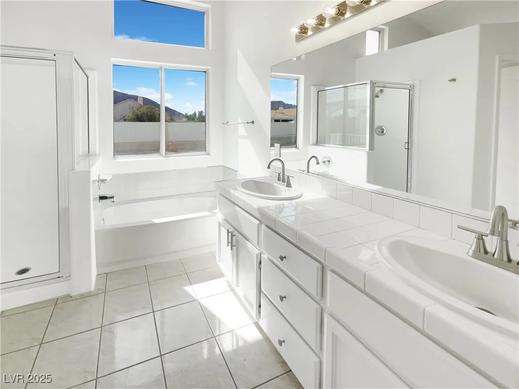 676 Covina, Henderson, NV 89002