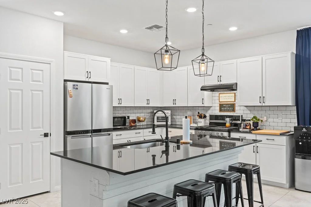 6848 Calvitero, Las Vegas, NV 89149