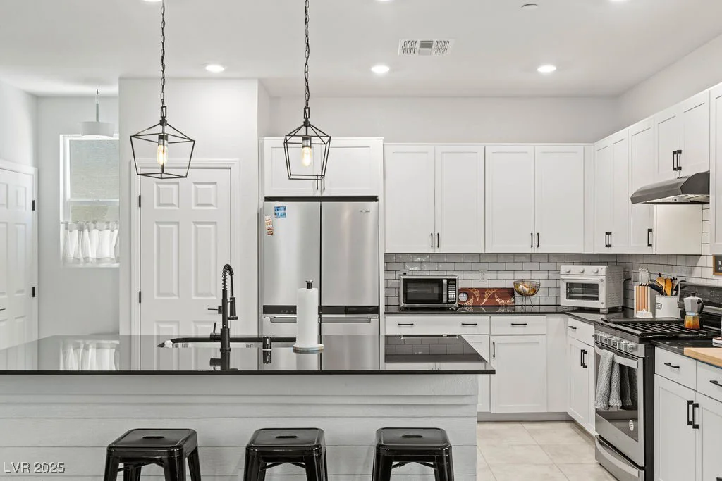 6848 Calvitero, Las Vegas, NV 89149