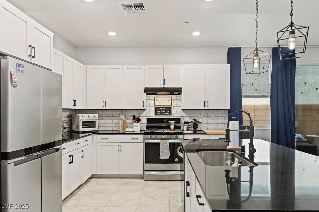 6848 Calvitero, Las Vegas, NV 89149