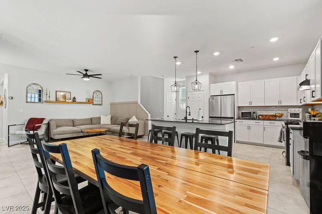6848 Calvitero, Las Vegas, NV 89149