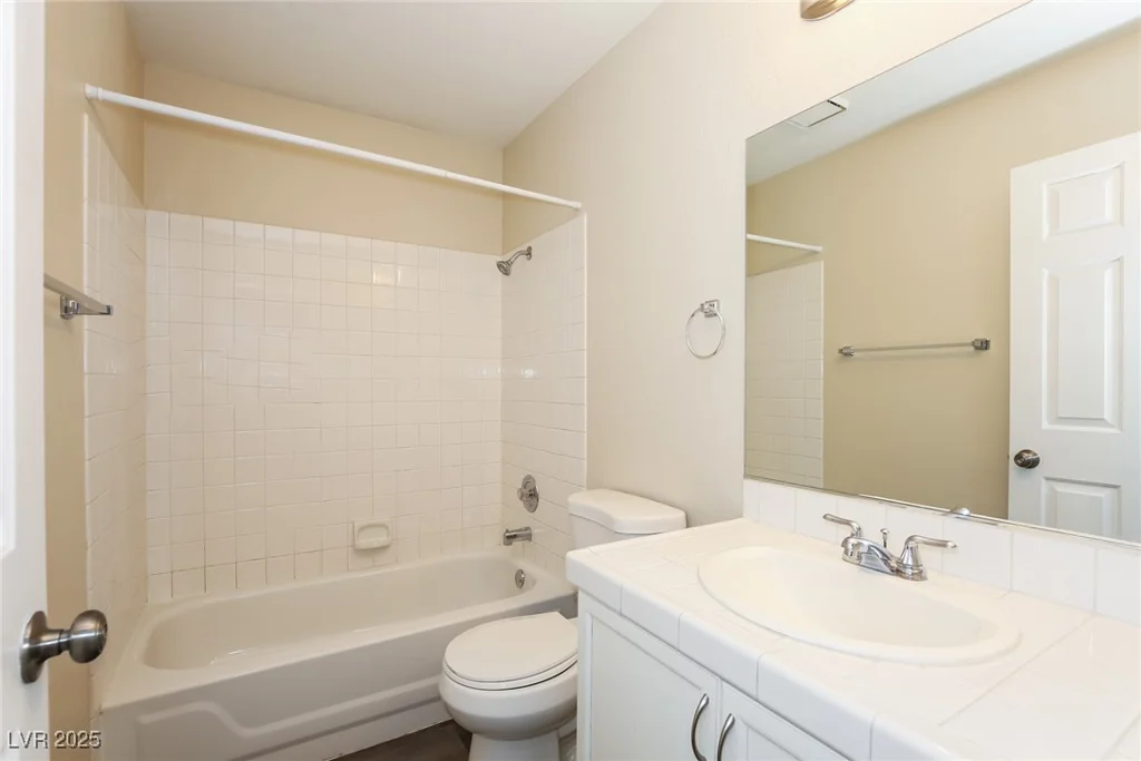 3214 Gilmore, North Las Vegas, NV 89032