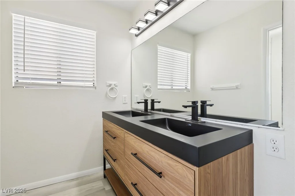 3132 Centavo, Las Vegas, NV 89117
