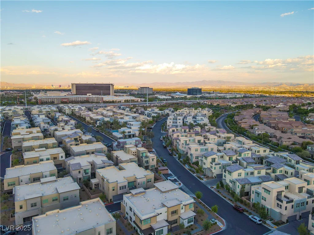 1157 Blossom Point, Las Vegas, NV 89135