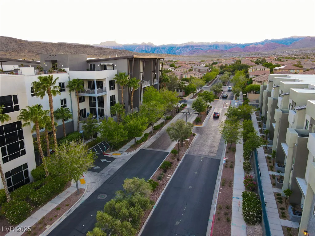 1157 Blossom Point, Las Vegas, NV 89135
