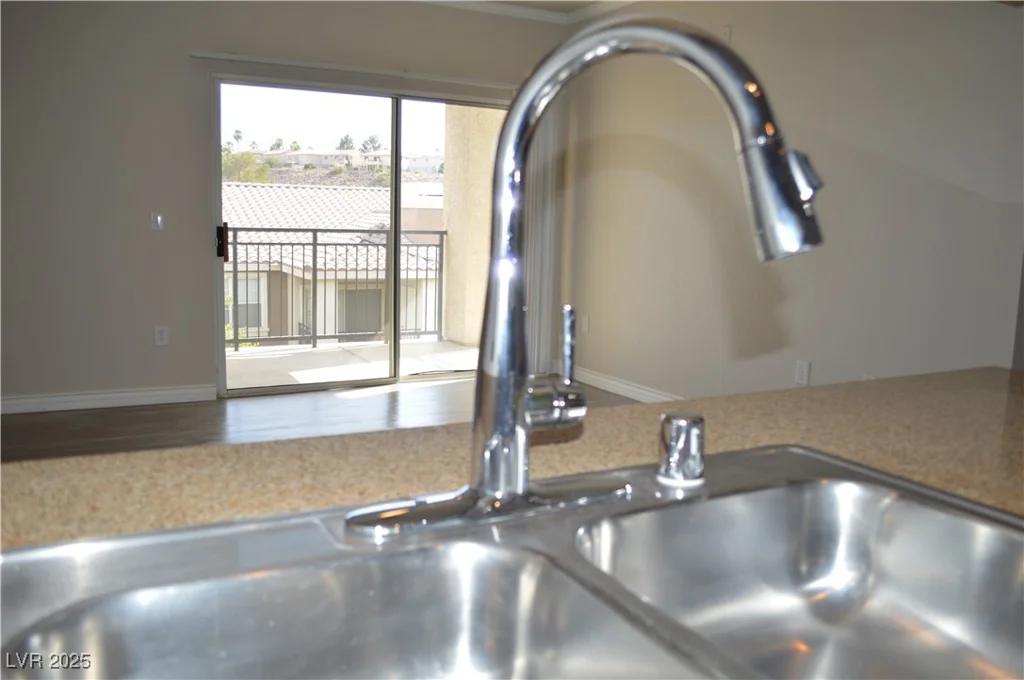 2900 Sunridge Heights, Henderson, NV 89052