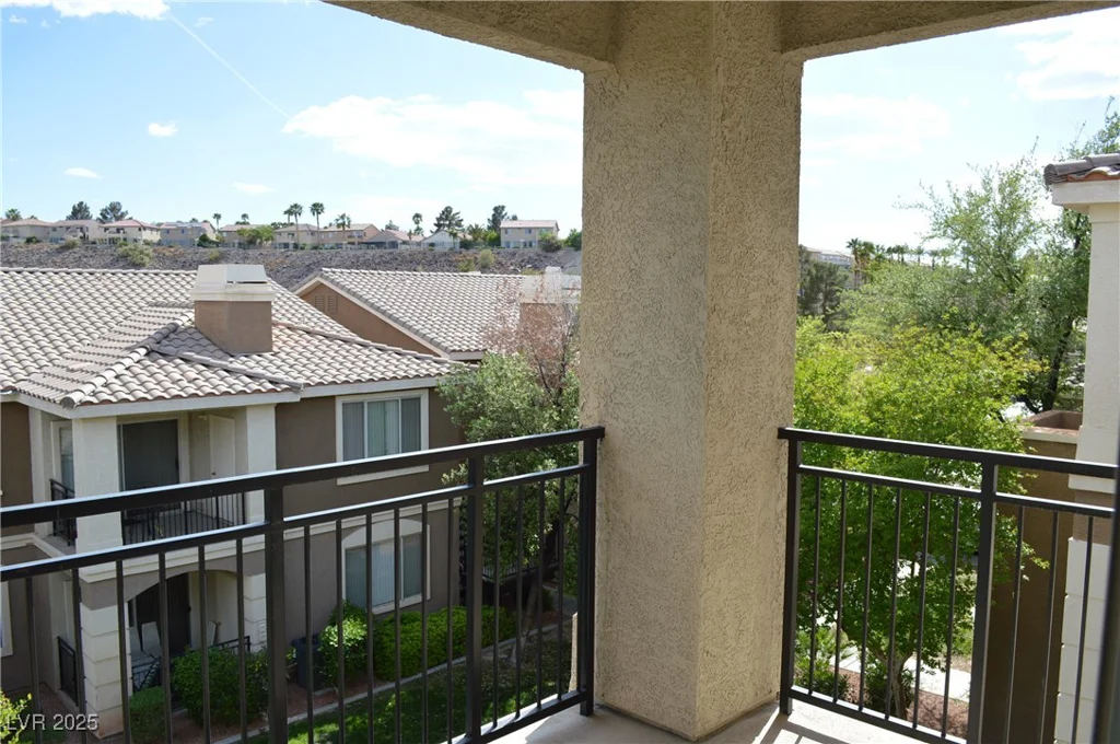 2900 Sunridge Heights, Henderson, NV 89052