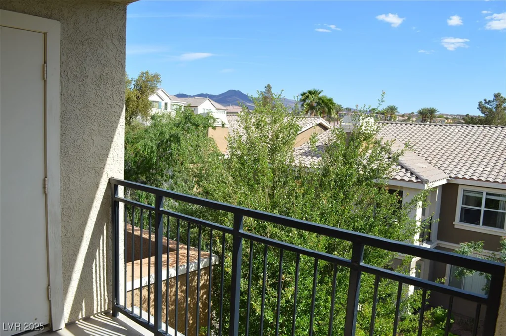 2900 Sunridge Heights, Henderson, NV 89052