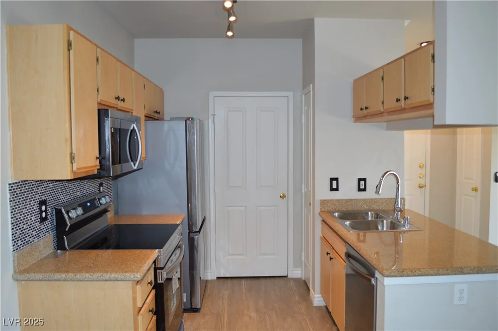 2900 Sunridge Heights, Henderson, NV 89052