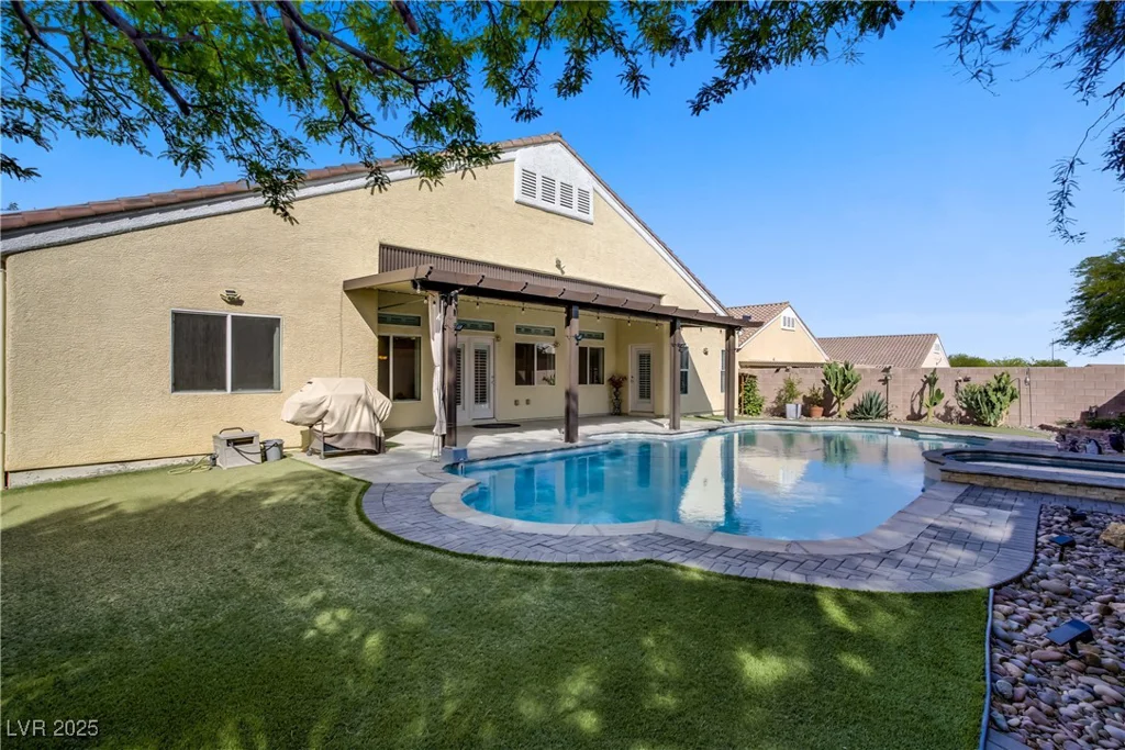 8125 Turbys Treehouse, Las Vegas, NV 89131