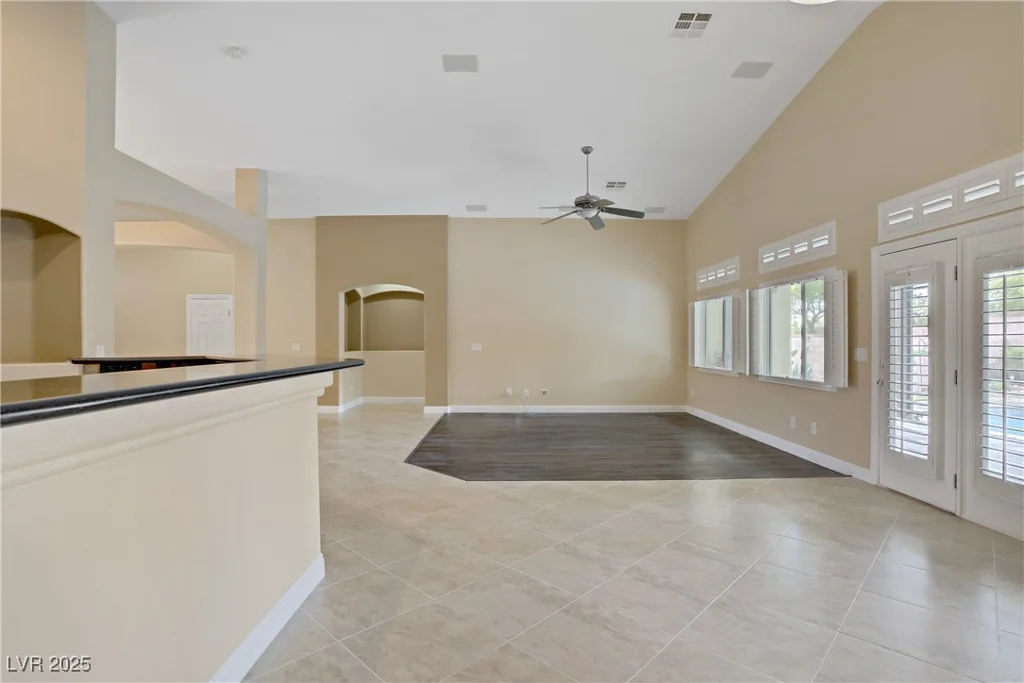 8125 Turbys Treehouse, Las Vegas, NV 89131