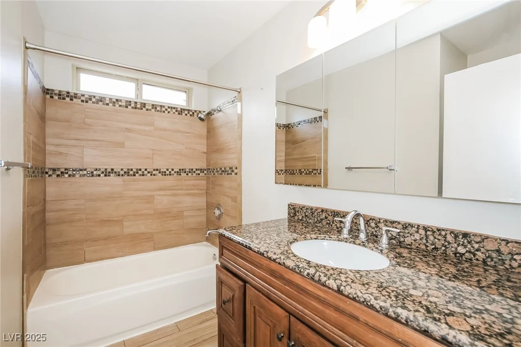 3751 Crellin, Las Vegas, NV 89120
