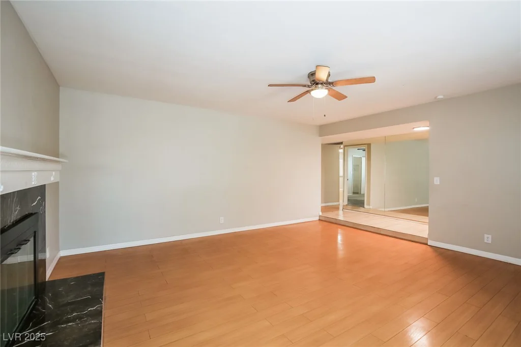 3751 Crellin, Las Vegas, NV 89120