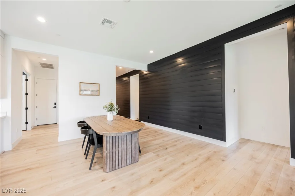 8968 Skye Treeline, Las Vegas, NV 89166