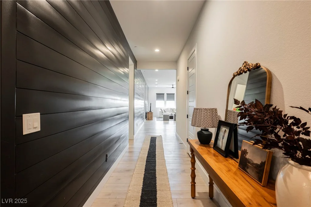 8968 Skye Treeline, Las Vegas, NV 89166