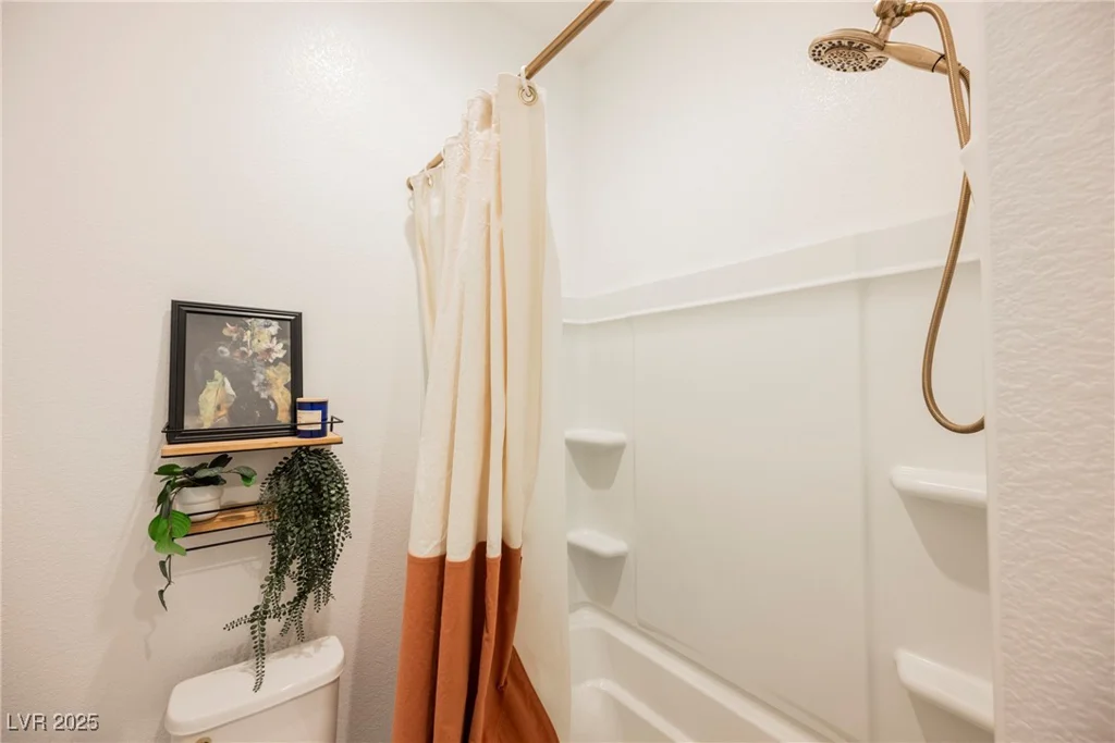 8968 Skye Treeline, Las Vegas, NV 89166