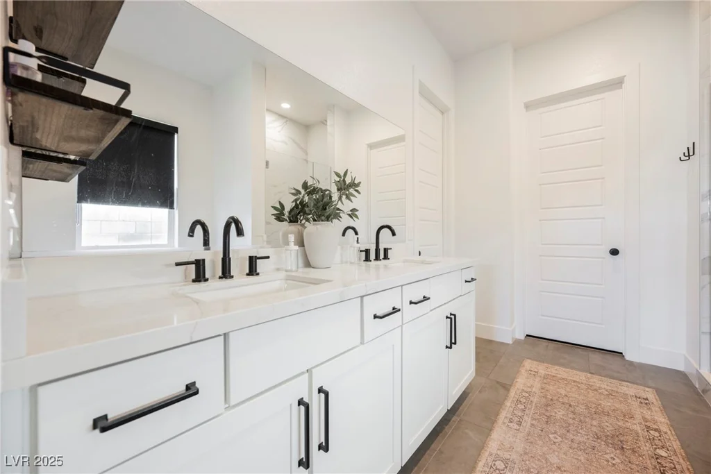 8968 Skye Treeline, Las Vegas, NV 89166