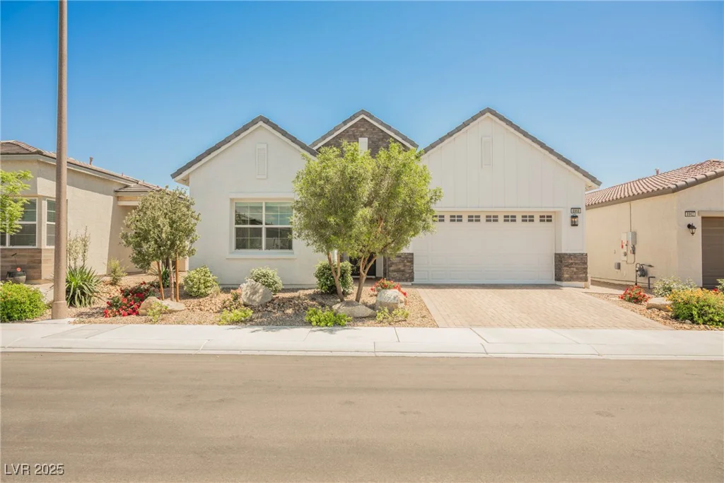 8968 Skye Treeline, Las Vegas, NV 89166