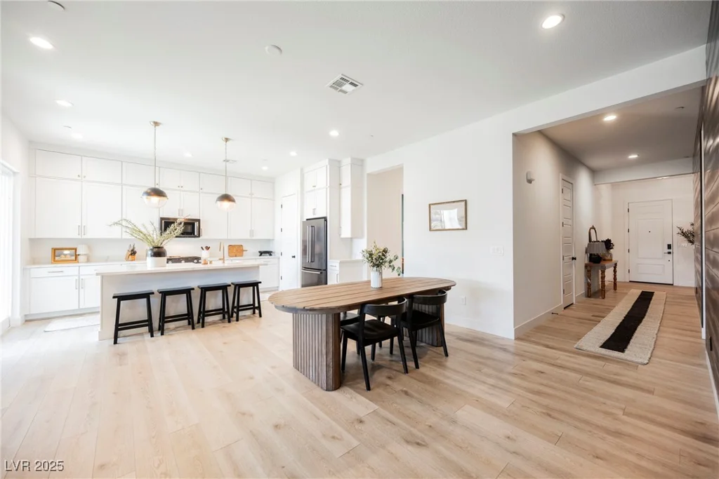 8968 Skye Treeline, Las Vegas, NV 89166