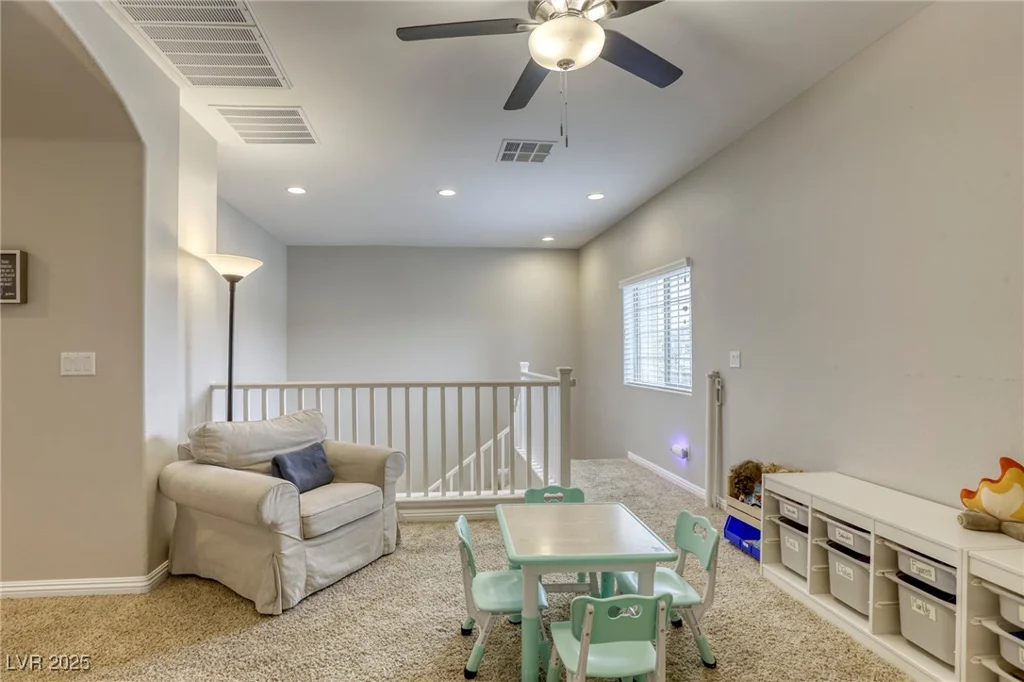 8137 Crushed Velvet, Las Vegas, NV 89166