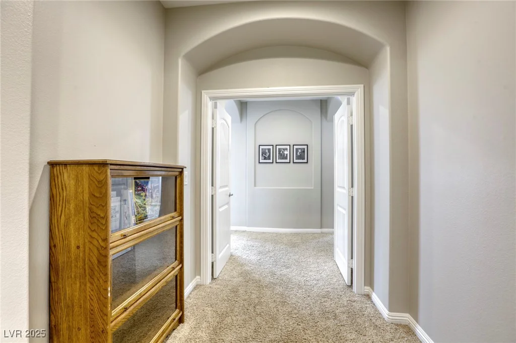 8137 Crushed Velvet, Las Vegas, NV 89166