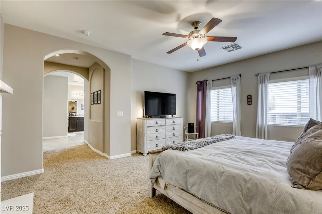 8137 Crushed Velvet, Las Vegas, NV 89166